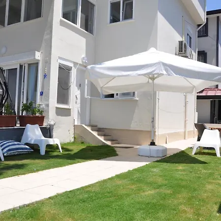 Plaj كوشاداسيه